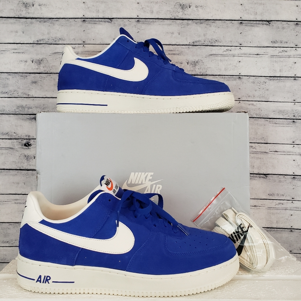 Nike Air Force 1 Low - Hyper Blue/Sail
Men's Sz 11
